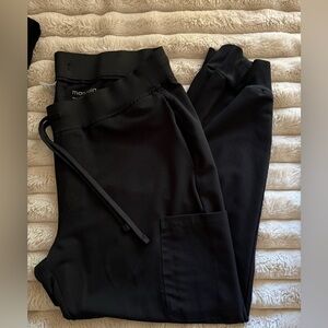 Women’s Mandala scrub pants size large. Jogger